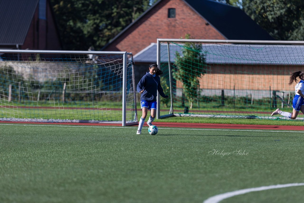 Bild 64 - B-Juniorinnen Ellerau - St.Pauli : Ergebnis: 1:5